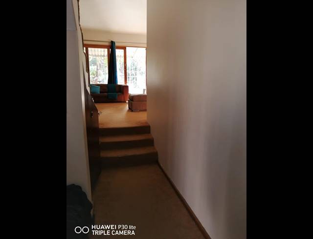 3 bed property to rent in BEACONHURST